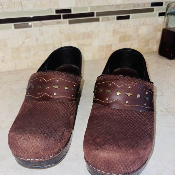 Dansko Pavan Leather Western Embossed Clogs size 39 - Picture 2 of 11